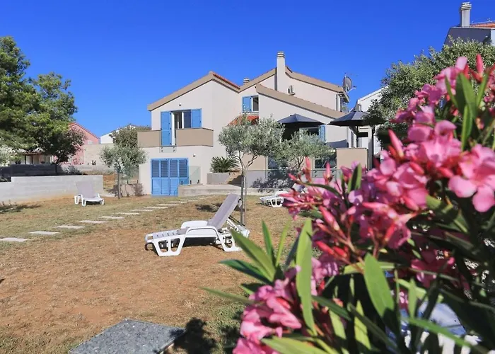 Front Victoria In Beautiful Nature - By Ta Leut Agency Villa Zaton (Zadar)